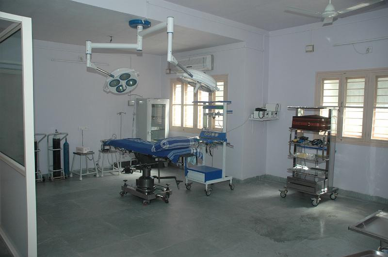 DSC_0231.JPG - Shraddha Hospital Operation theater