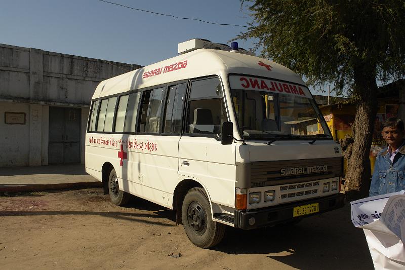 _DSC1499.JPG - Shraddha Hospital Ambulance makes regular visits to all chovis gams